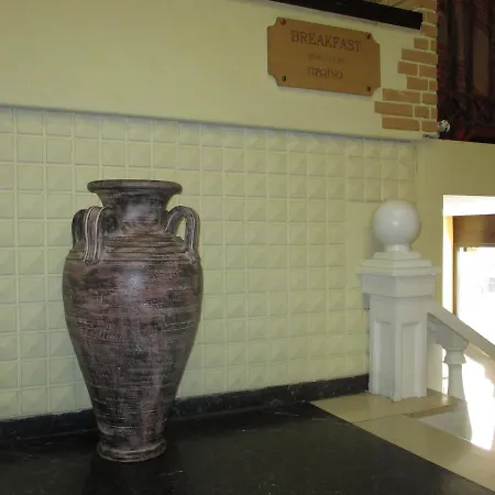 Delta فندق لميا